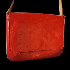 Louis Vuitton Red Vernis Shoulder Strap Vachetta Adjustable Bag Purse Clutch EUC